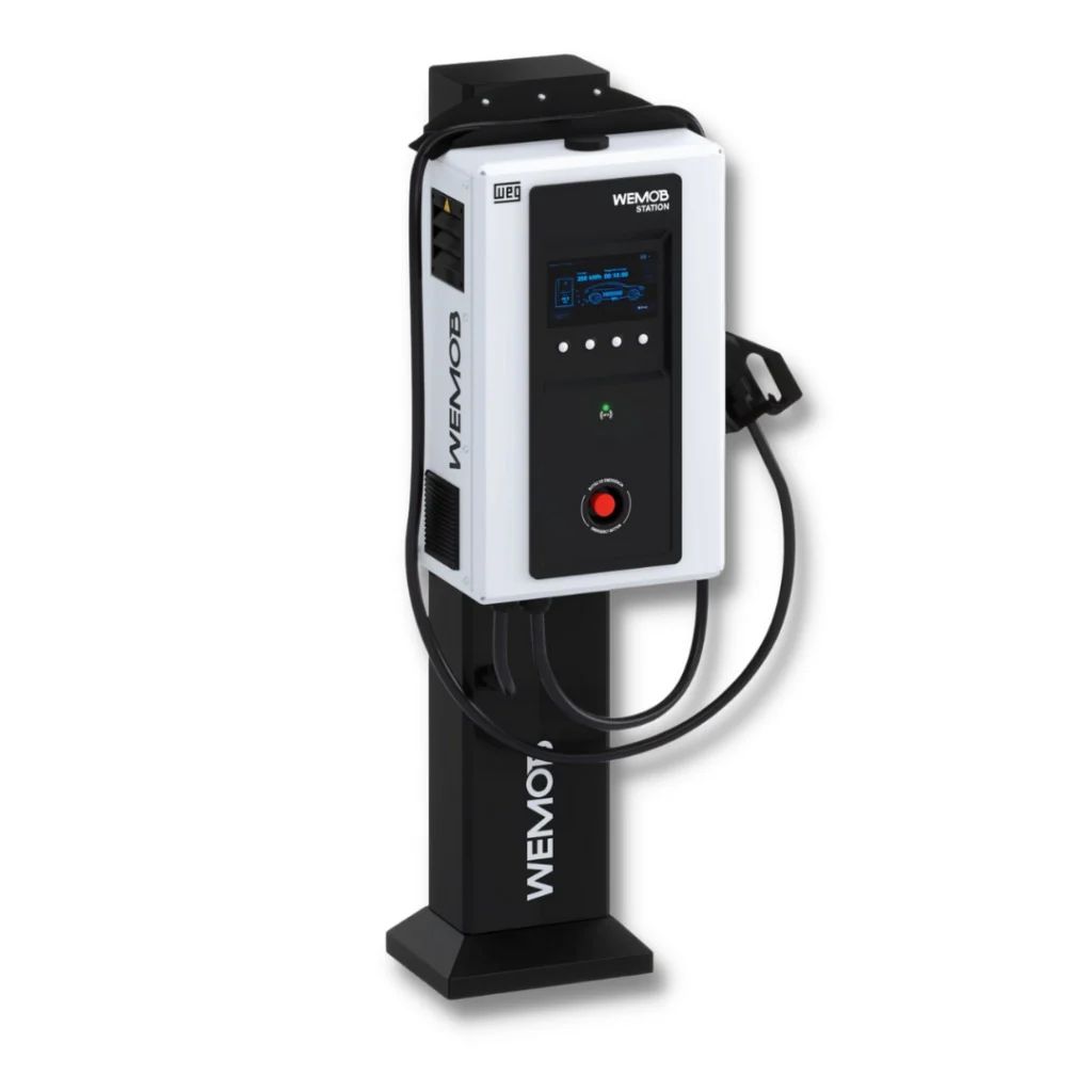 Carregador WEG WEMOB Station instalado em pedestal